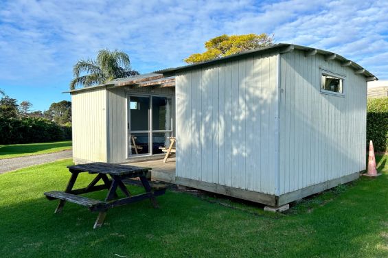 Pet-Friendly Cabins picnic table